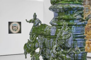 Ansicht der Ausstellung "Elmar & Elisabeth Trenkwalder. Bilder und Skulpturen" im Museum Liaunig,